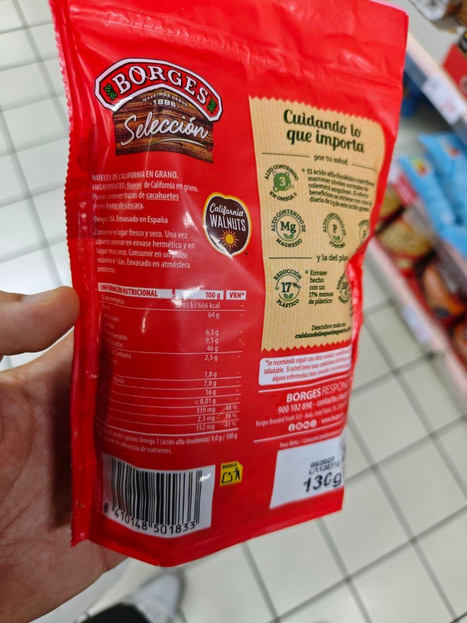 Reverso de la bolsa Borges Selección con información nutricional y origen del producto