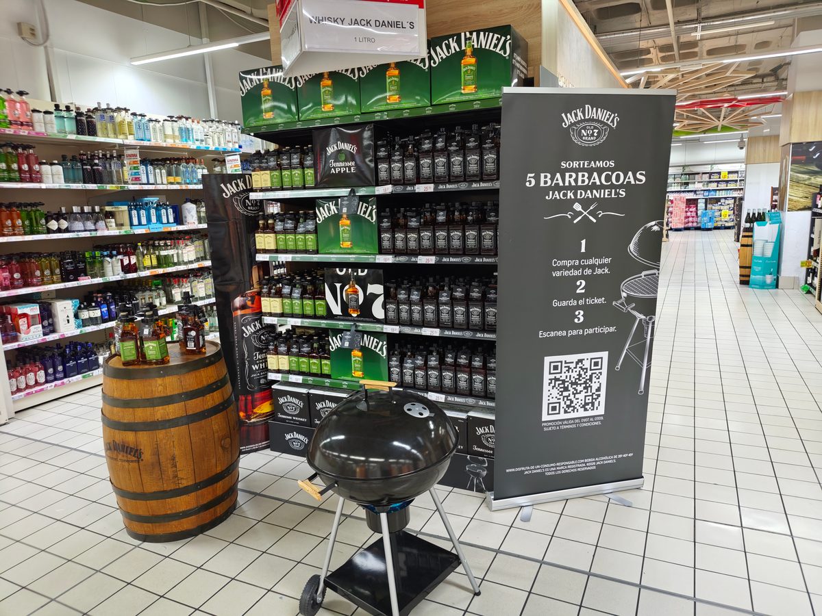 Botellas de Jack Daniel's Tennessee Honey y Tennessee Apple en Alcampo