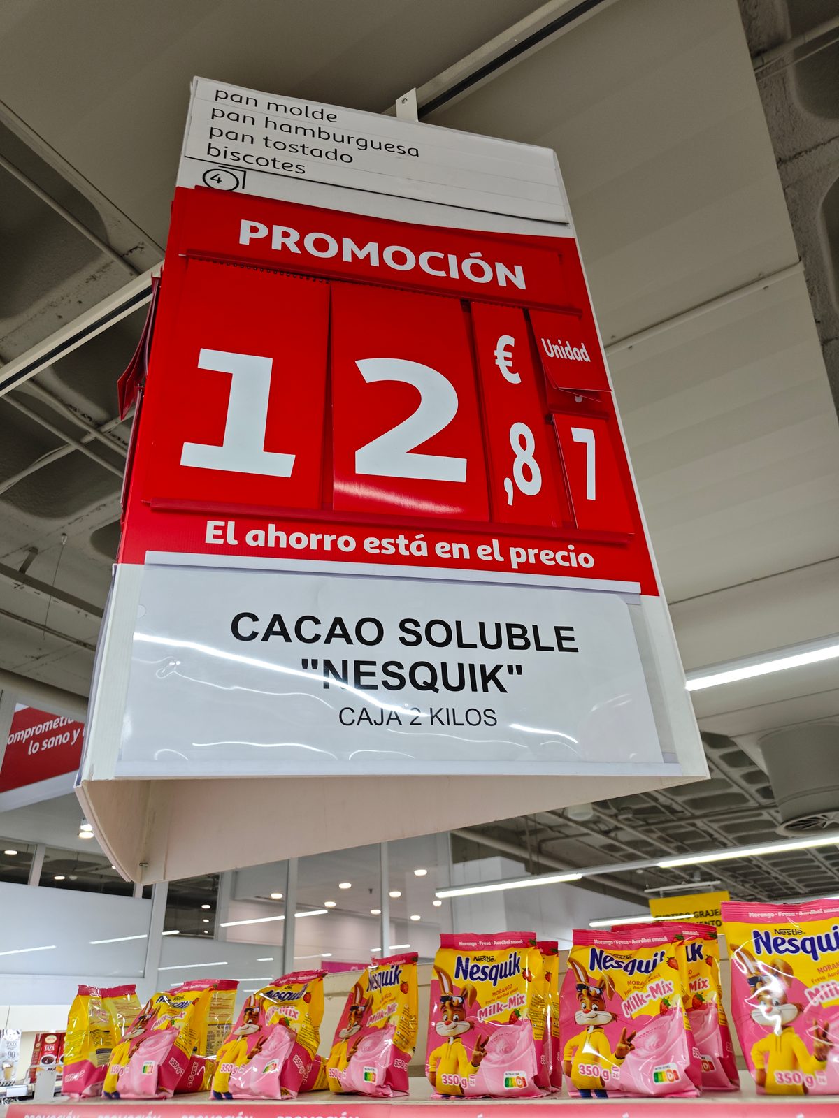 Botella edición Hermanos Márquez 500 ml incluida en la caja de Nesquik formato ahorro