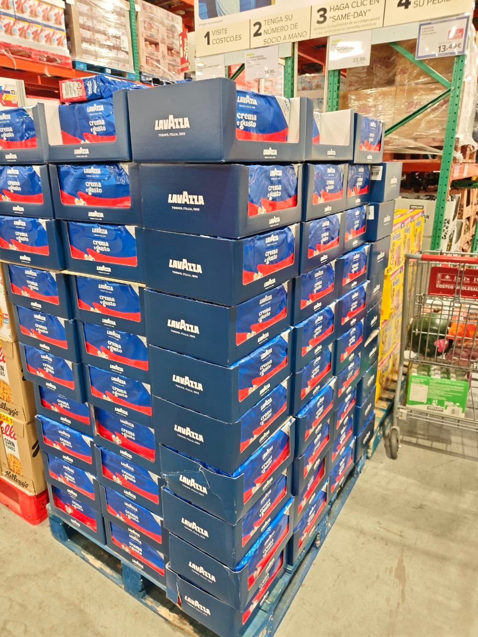 Paquetes individuales de 250 gramos dentro del pack Lavazza